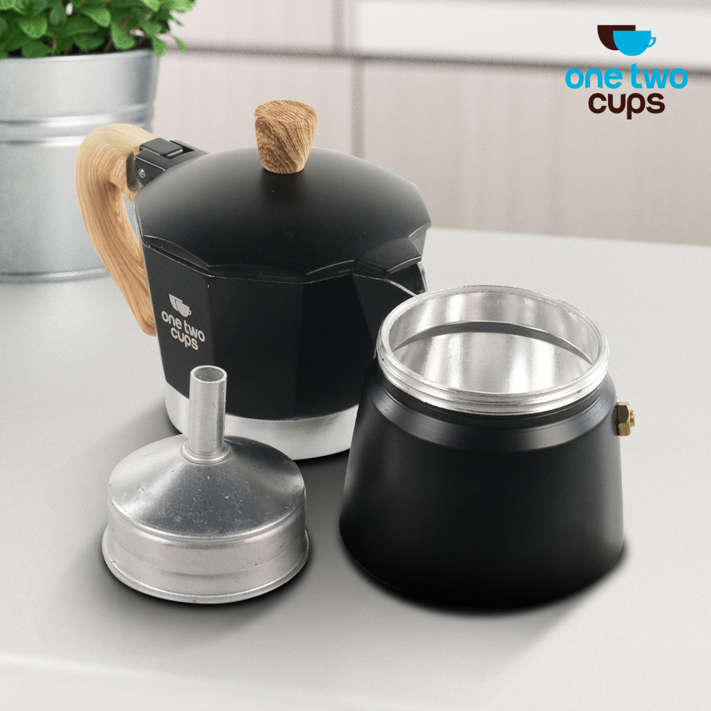 Moka Pot Octagon Hitam 150ml / 3cup PL315