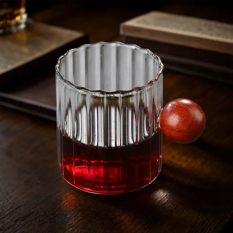 kesoto-gelas-takar-kopi-espresso-shot-measuring-cup-wooden-handle-90ml-ks09 (2).webp