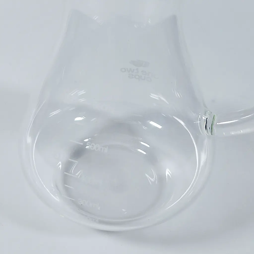 one-two-cups-coffee-server-chemex-drip-pour-over-with-filter-se11 (1).webp