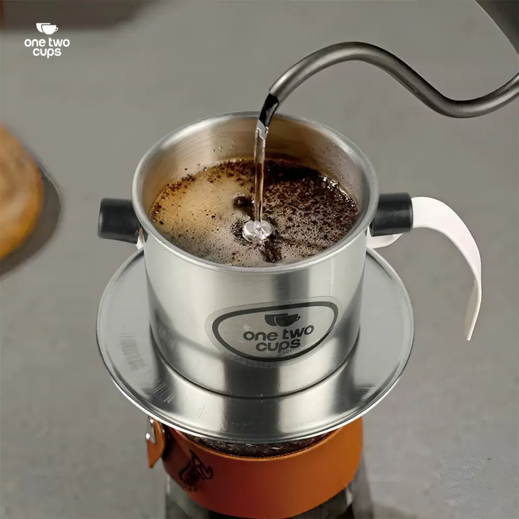 one-two-cups-vietnam-drip-coffee-filter-pot-saringan-kopi-120ml-7q-on-7q (6).webp