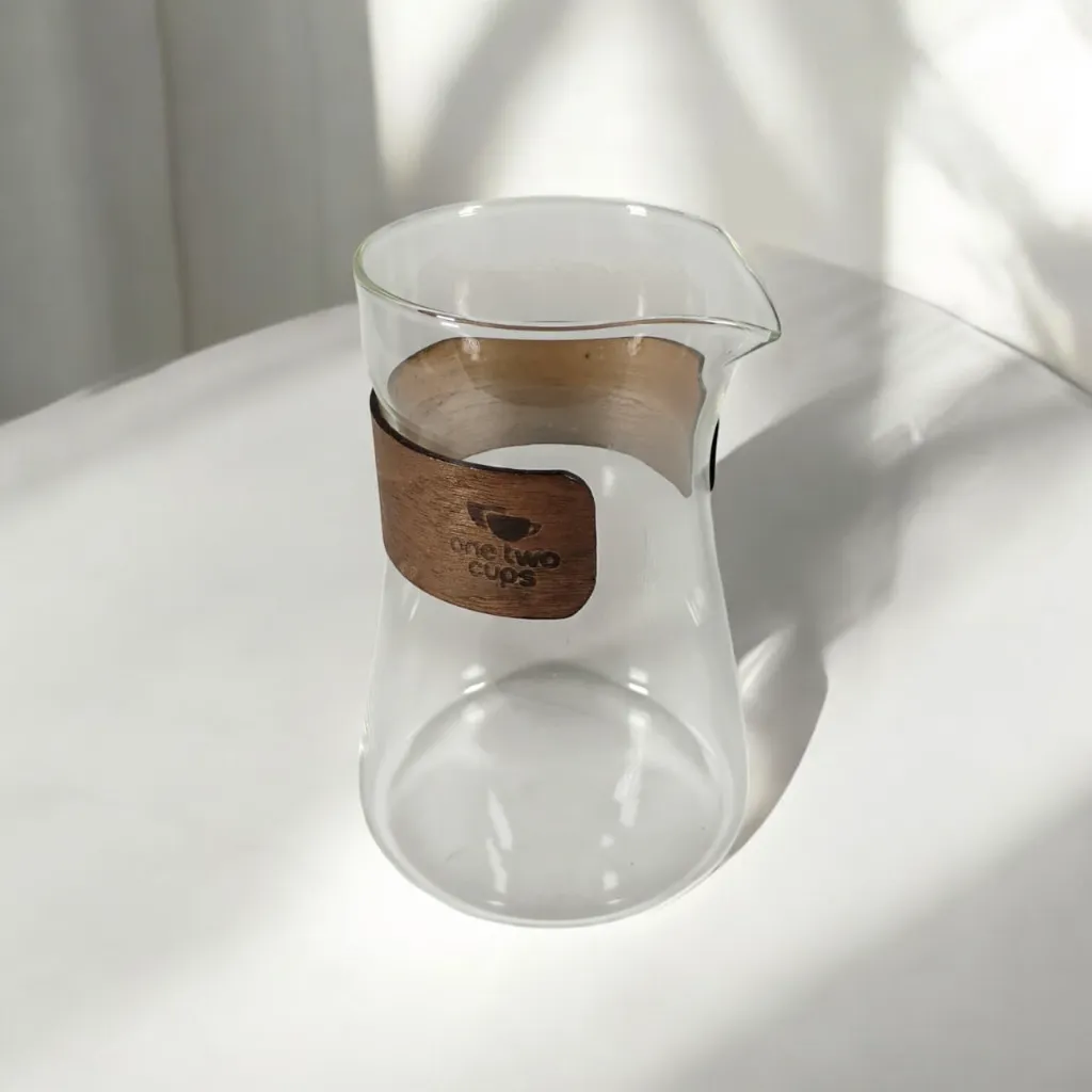one-two-cups-teko-kopi-coffee-server-drip-pour-pitcher-jug-500ml-l1.webp