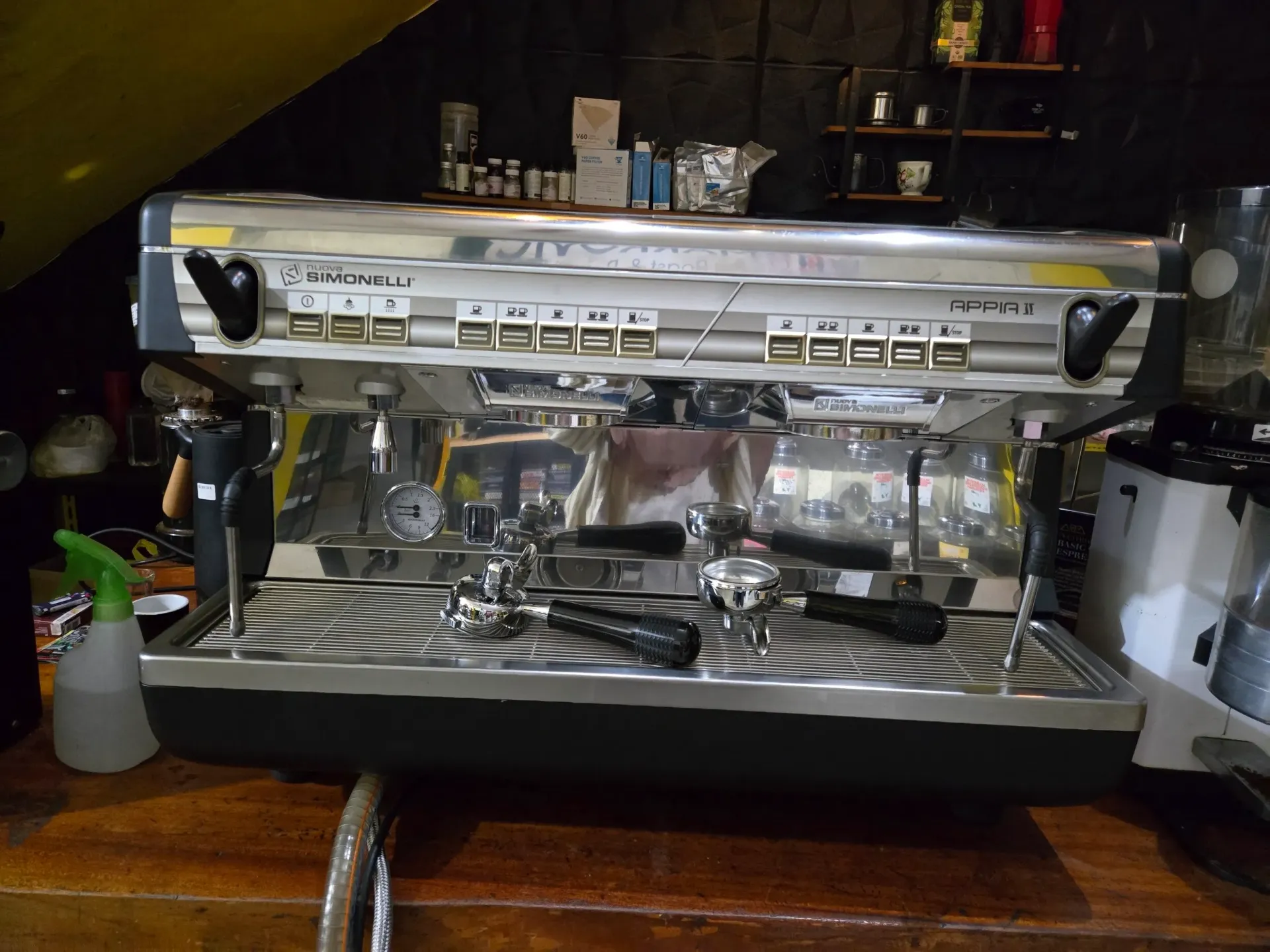Espresso Machine Nuova Simonelli Appia II V Second