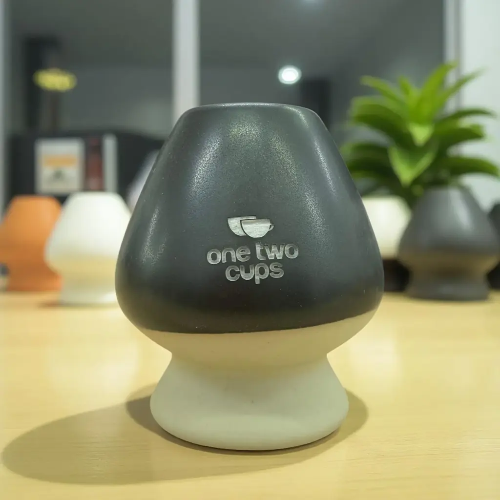 C20 Black White Ceramic Matcha Chasen Holder One Two Cups