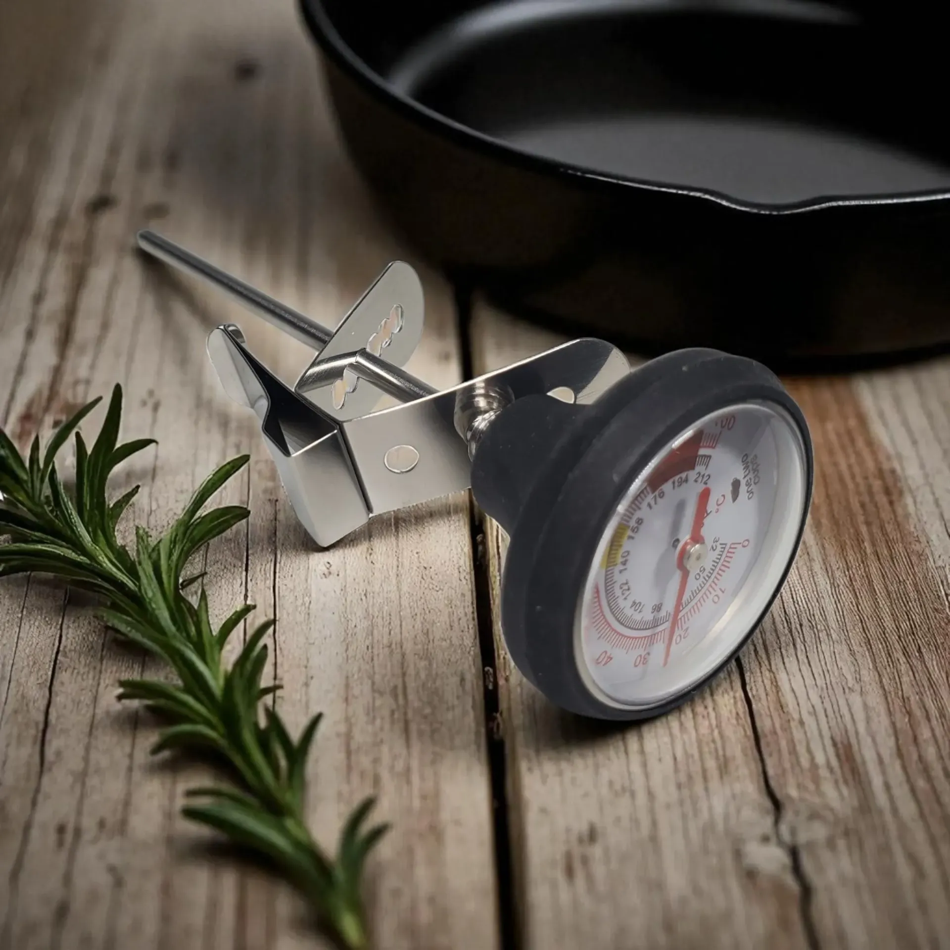 LT135 Black 13.5cm Thermometer Analog Stainless Steel Probe