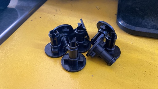 [APPKM01177] Klip Hand Grinder