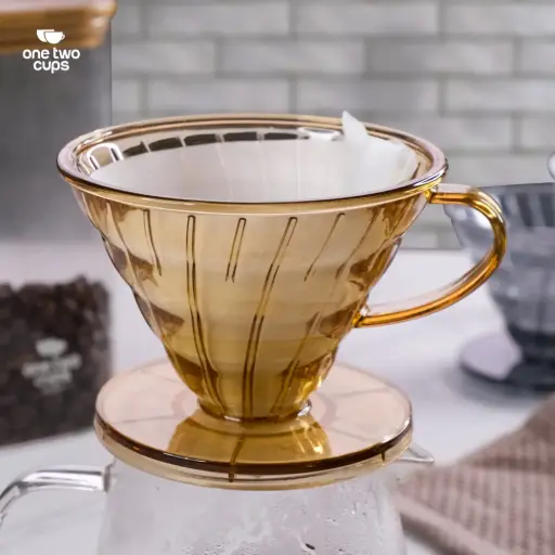 [7CHZ33GD] SE105 Coffee Dripper V60 Akrilik Gold 1-4 Cups